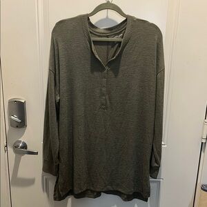 Abercrombie & Fitch Olive Knit Sweater NWT